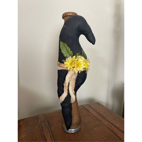 Vintage Wooden Spool Textile Mill Thread Spindle Holder with Spring Crow Decor A - Picture 1 of 8